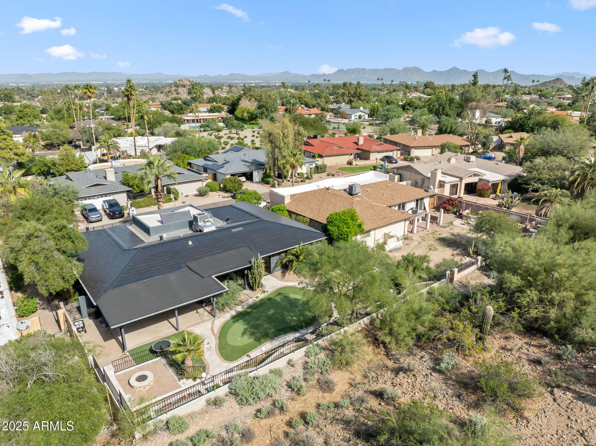 9046 North 28th Street Phoenix, AZ 85028 - Photo 35 of 38 6-web-or-mls-DSC_9006