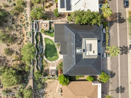 $1,235,000 | 9046 North 28th Street, Phoenix, AZ 85028