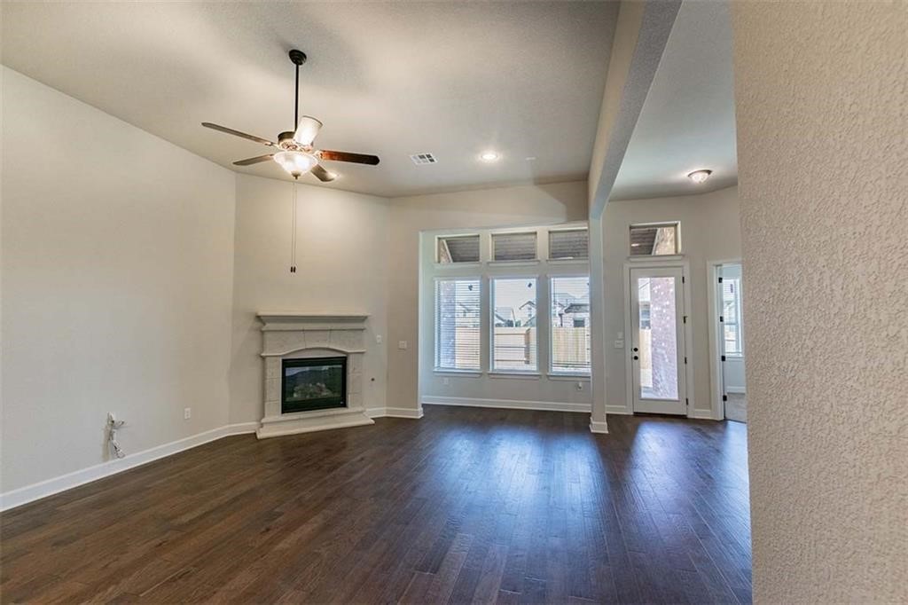932 Hezekiah Lane Leander, TX 78641 - Photo 3 of 21