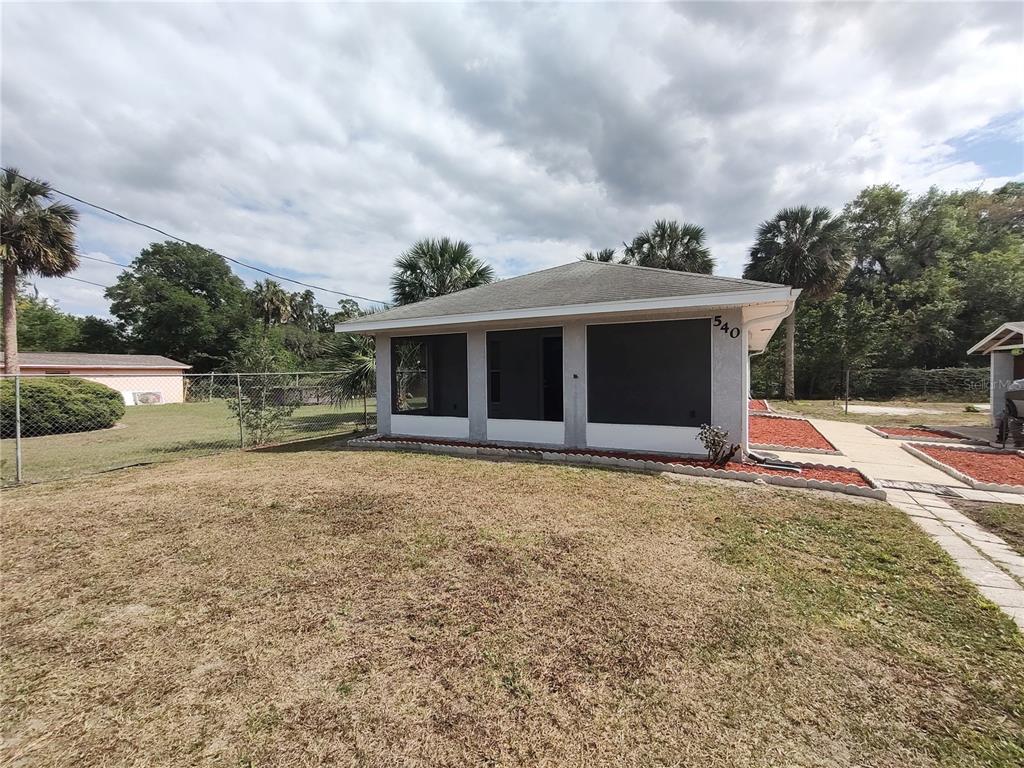 540 West Mathis Street DeLand, FL 32720 - Photo 6 of 27