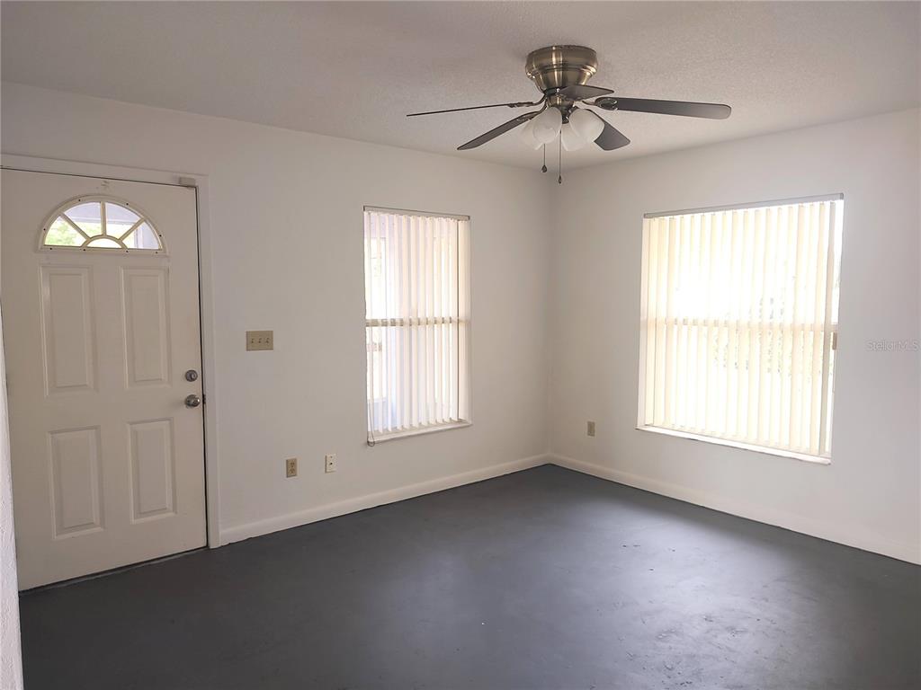 540 West Mathis Street DeLand, FL 32720 - Photo 8 of 27