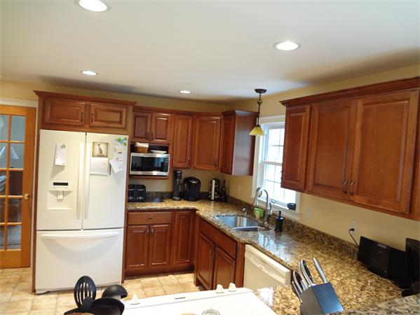 466 Gooseberry Road West Springfield, MA 01089 - Photo 12 of 26 Gallery Image 12
