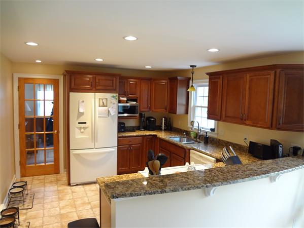466 Gooseberry Road West Springfield, MA 01089 - Photo 8 of 26 Gallery Image 8