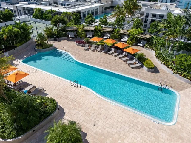 $2,100,000 | 700 Northeast 24th Street, Unit 806, Miami, FL 33137
