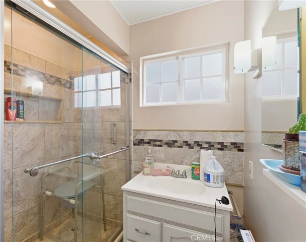 $999,990 | 4020 West Ave 40, Los Angeles, CA 90065