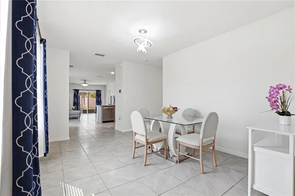 $2,600 | 2839 Maiden Grass Isle, Wesley Chapel, FL 33545