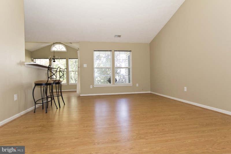9733 Reese Farm Road, Unit 9733 Owings Mills, MD 21117 - Photo 3 of 23 Living Room