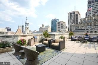 $258,000 | 1600-18 Arch Street, Unit 904, Philadelphia, PA 19103
