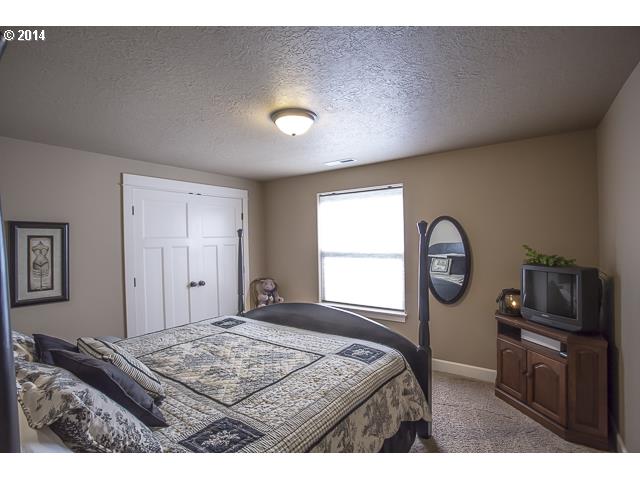 36050 Tree Farm Road Scio, OR 97374 - Photo 11 of 16 Gallery Image 11