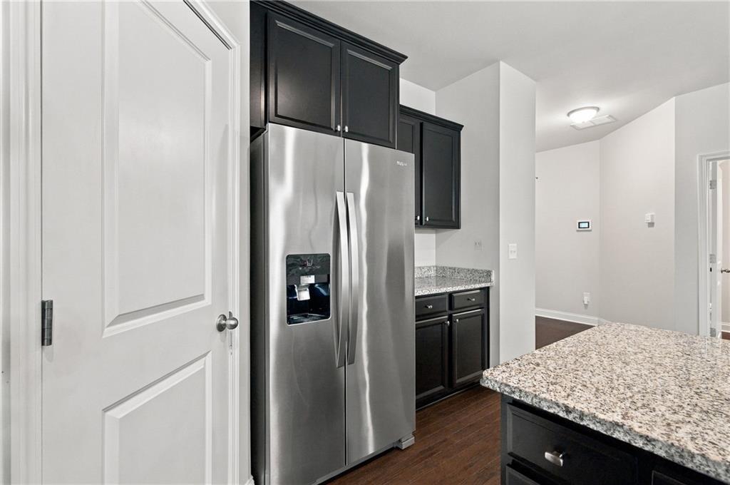 5433 Cascade Ridge Southwest Atlanta, GA 30336 - Photo 13 of 49 Gallery Image 13