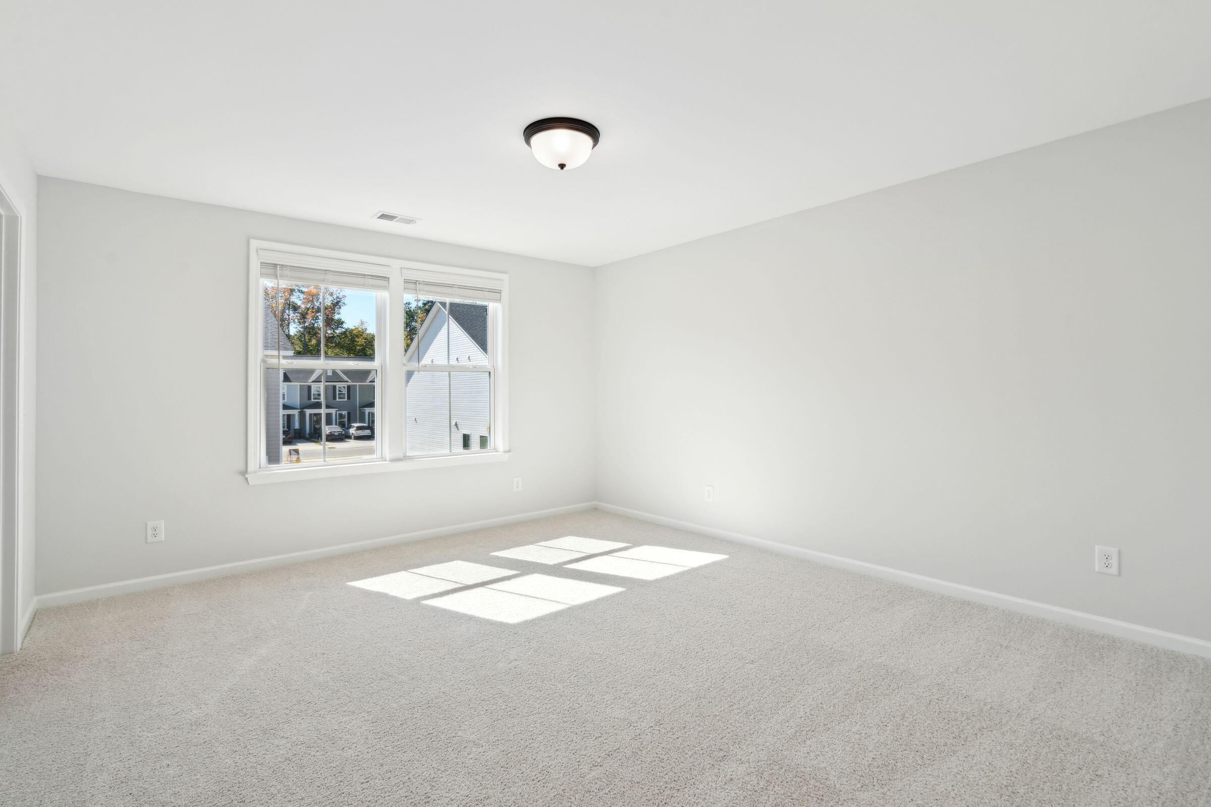 725 Alma Square Drive Moncks Corner, SC 29461 - Photo 35 of 40 376GreenFernDr-KeenEyeMarketing-033