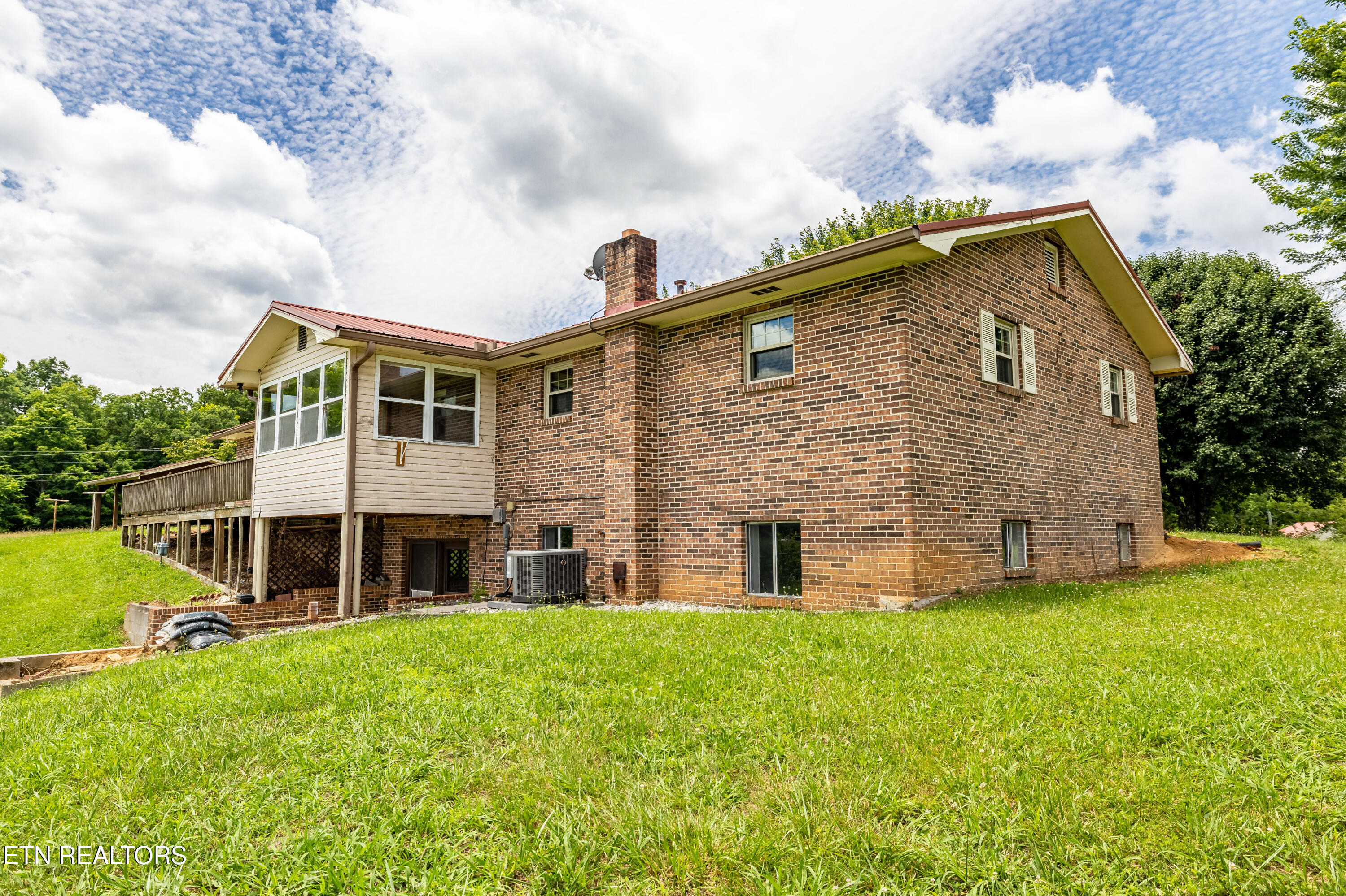 8055 Steekee Creek Road Loudon, TN 37774 - Photo 8 of 60 8055SteekeeCreekRd-6