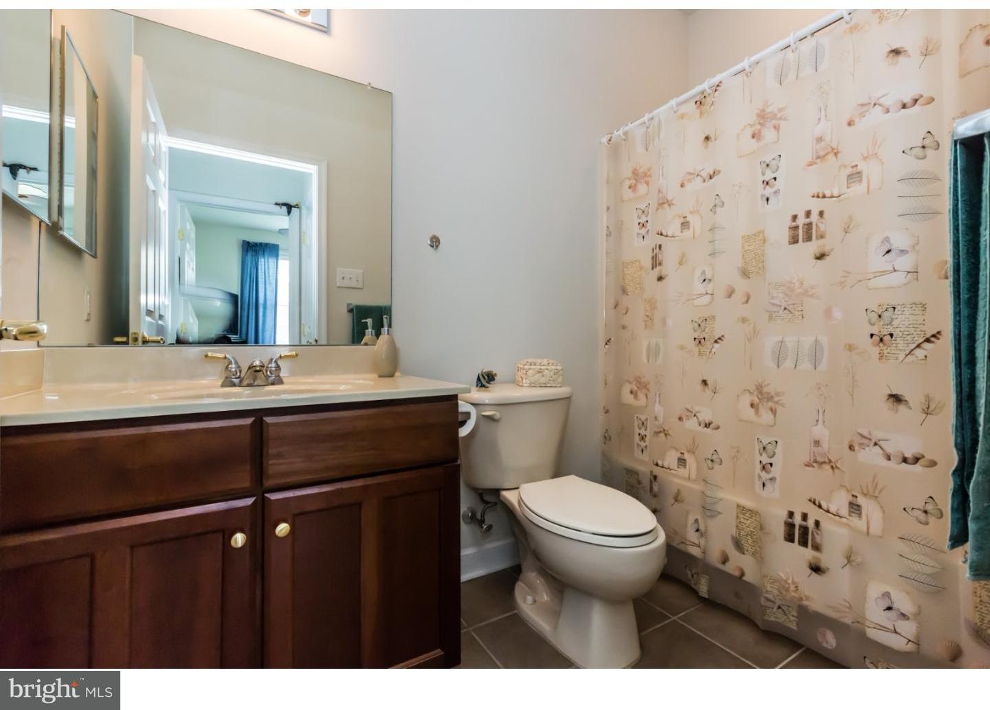 1601 Hulnick Road Coatesville, PA 19320 - Photo 15 of 25 Bathroom