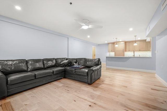 $1,125,000 | 357 Commercial Street, Unit 114, Boston, MA 02109