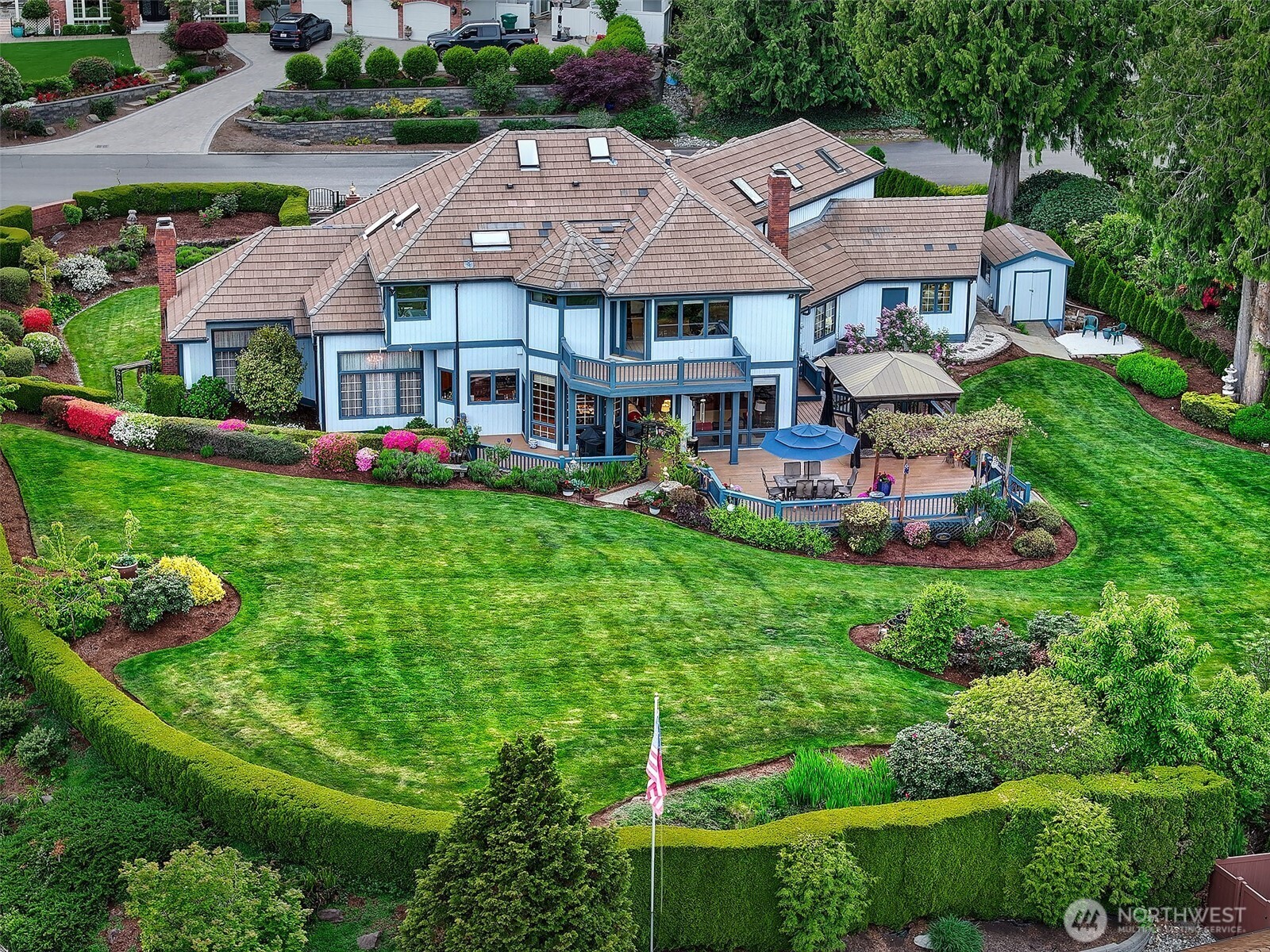 21031 49th Avenue Southeast Bothell, WA 98021 - Photo 33 of 40 a aerial view of a house with garden