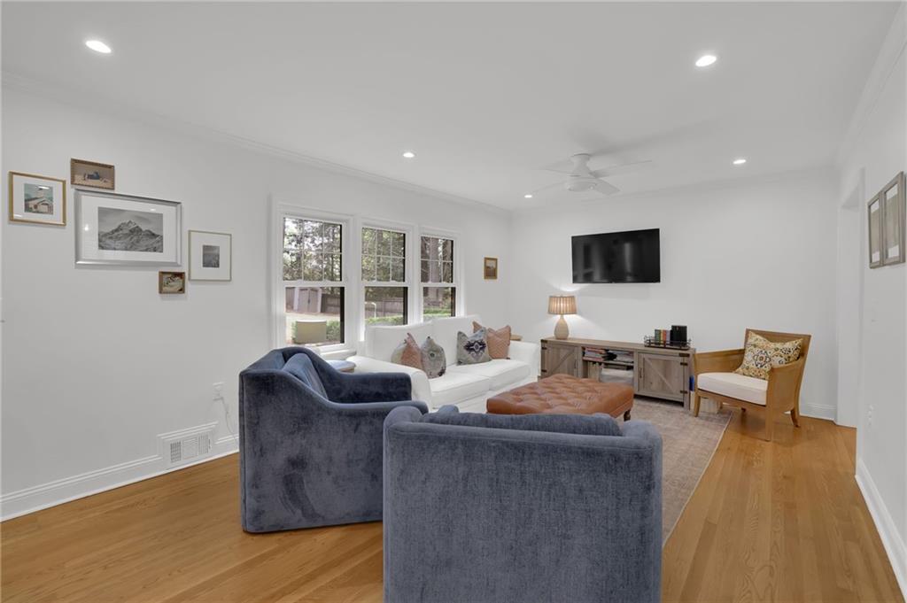 2602 Tanglewood Road Decatur, GA 30033 - Photo 12 of 37 a living room with furniture and a flat screen tv