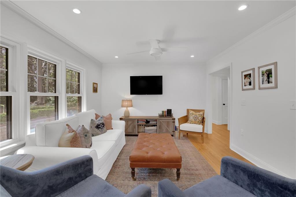 2602 Tanglewood Road Decatur, GA 30033 - Photo 13 of 37 a living room with furniture and a flat screen tv