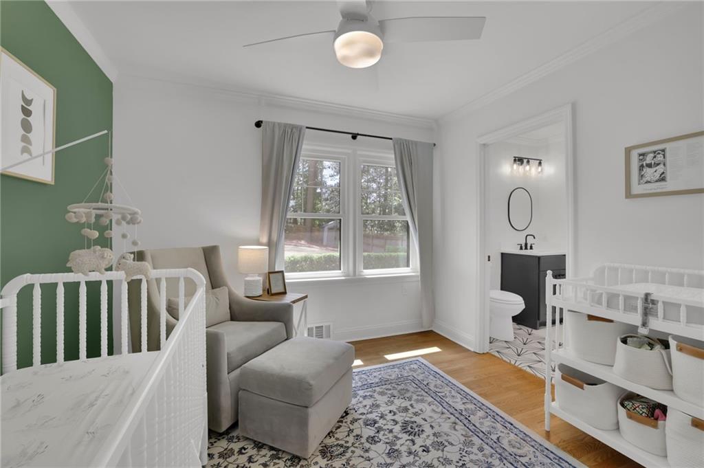 2602 Tanglewood Road Decatur, GA 30033 - Photo 25 of 37 a living room with furniture lamp and window