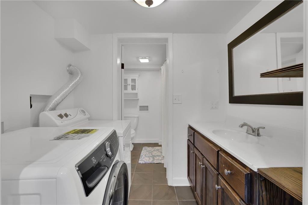 2602 Tanglewood Road Decatur, GA 30033 - Photo 31 of 37