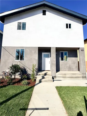 a house view with a outdoor space