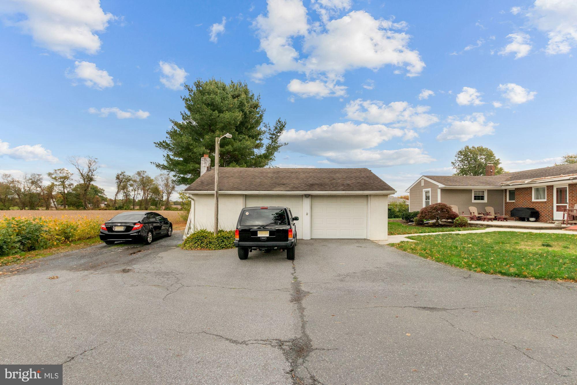 251 Avis Mill Road Pilesgrove, NJ 08098 - Photo 5 of 26