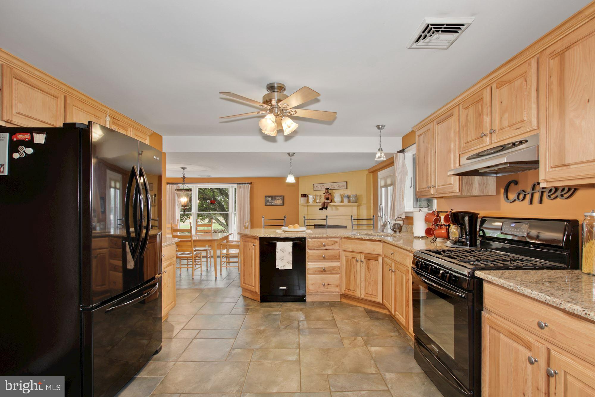 251 Avis Mill Road Pilesgrove, NJ 08098 - Photo 7 of 26