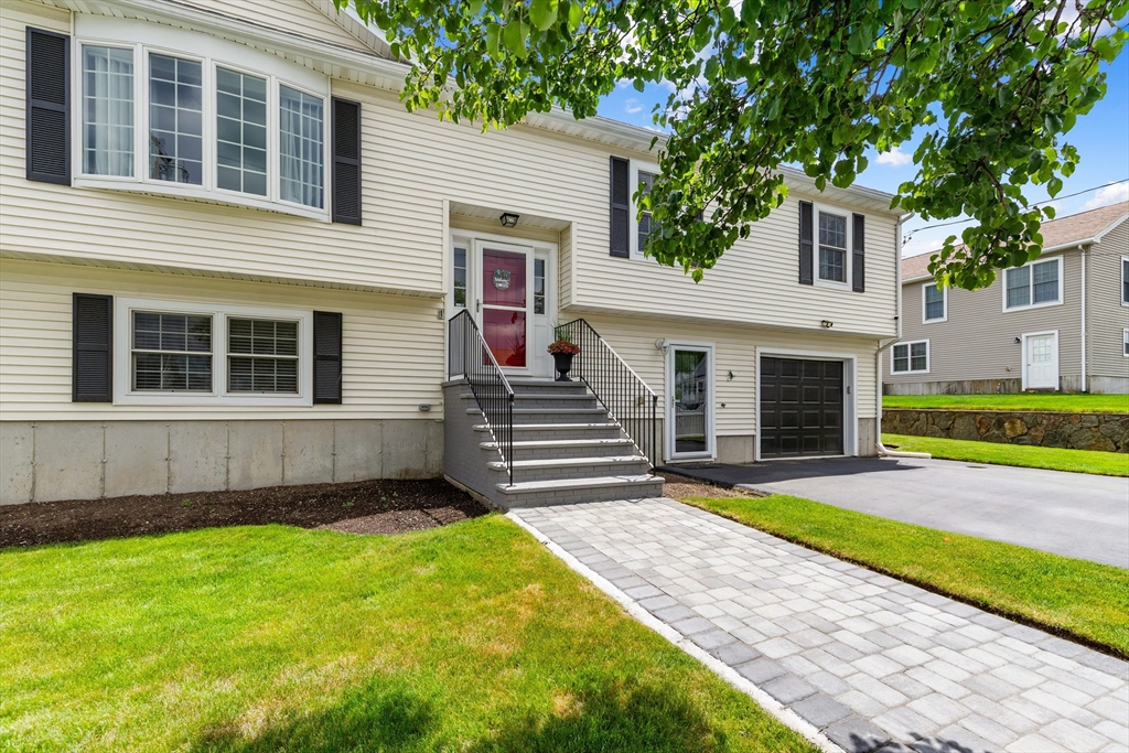 34 Moffett Road Lynn, MA 01905 - Photo 25 of 36