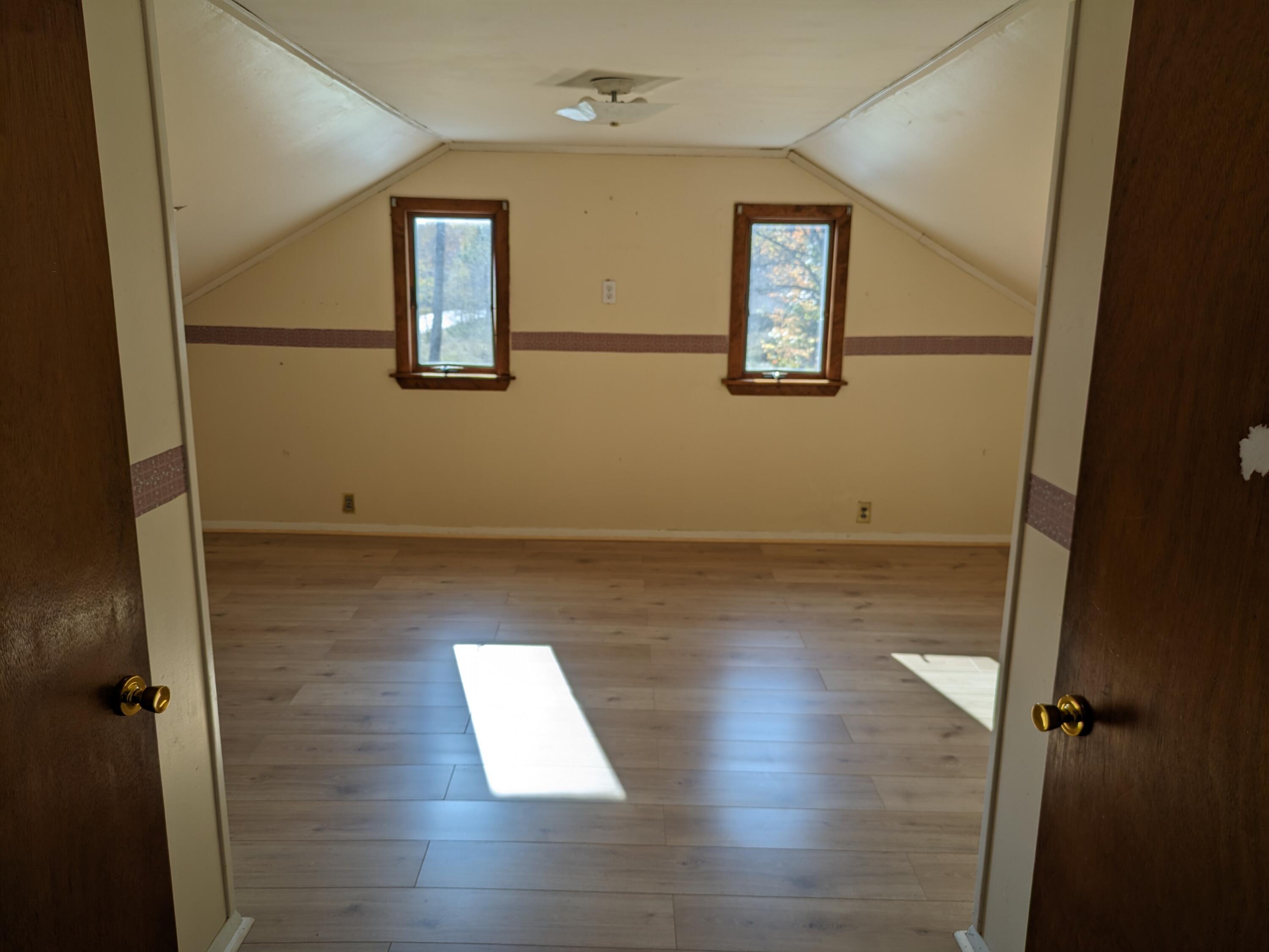 740 Franklin Road Jay, ME 04239 - Photo 18 of 19 Upstairs BR