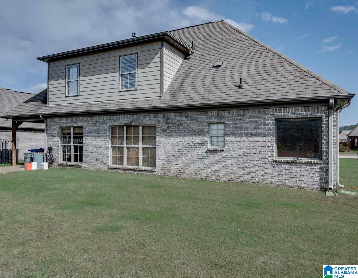 317 Lacey Avenue Alabaster, AL 35114 - Photo 5 of 34