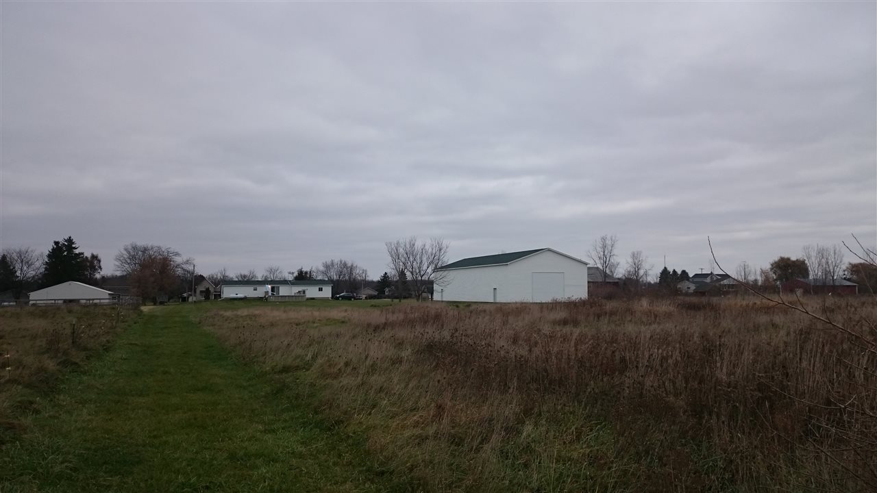 10330 Pittsburg Road Durand, MI 48429 - Photo 53 of 58 31305444-52.JPG