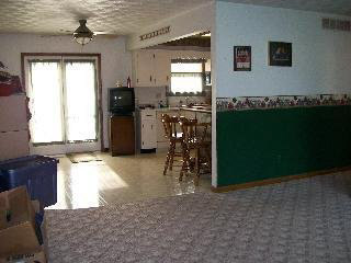76 Rr 2 Clinton, IL 61727 - Photo 3 of 9