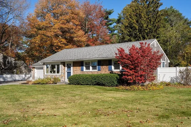 $850,000 | 28 Riverside Circle, Marshfield, MA 02050