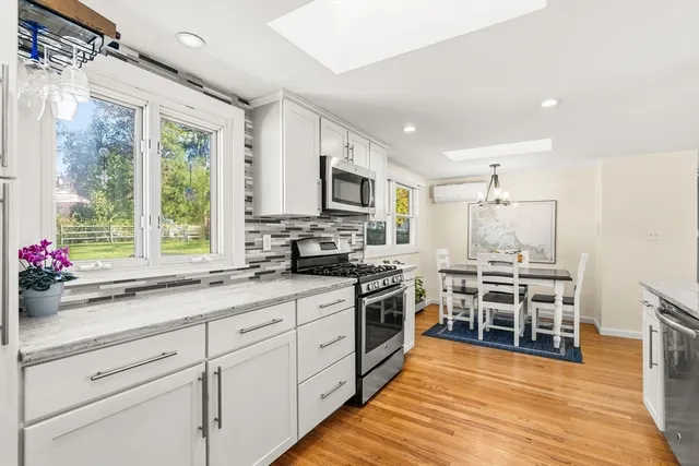 $850,000 | 28 Riverside Circle, Marshfield, MA 02050