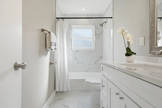 $425,900 | 258 Briarwood Circle Northwest, Fort Walton Beach, FL 32548