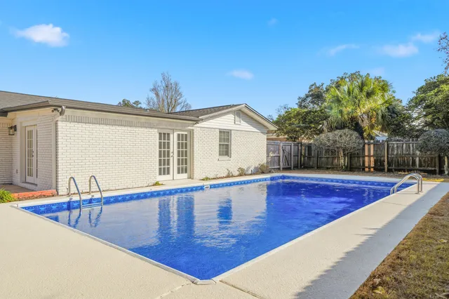 $425,900 | 258 Briarwood Circle Northwest, Fort Walton Beach, FL 32548