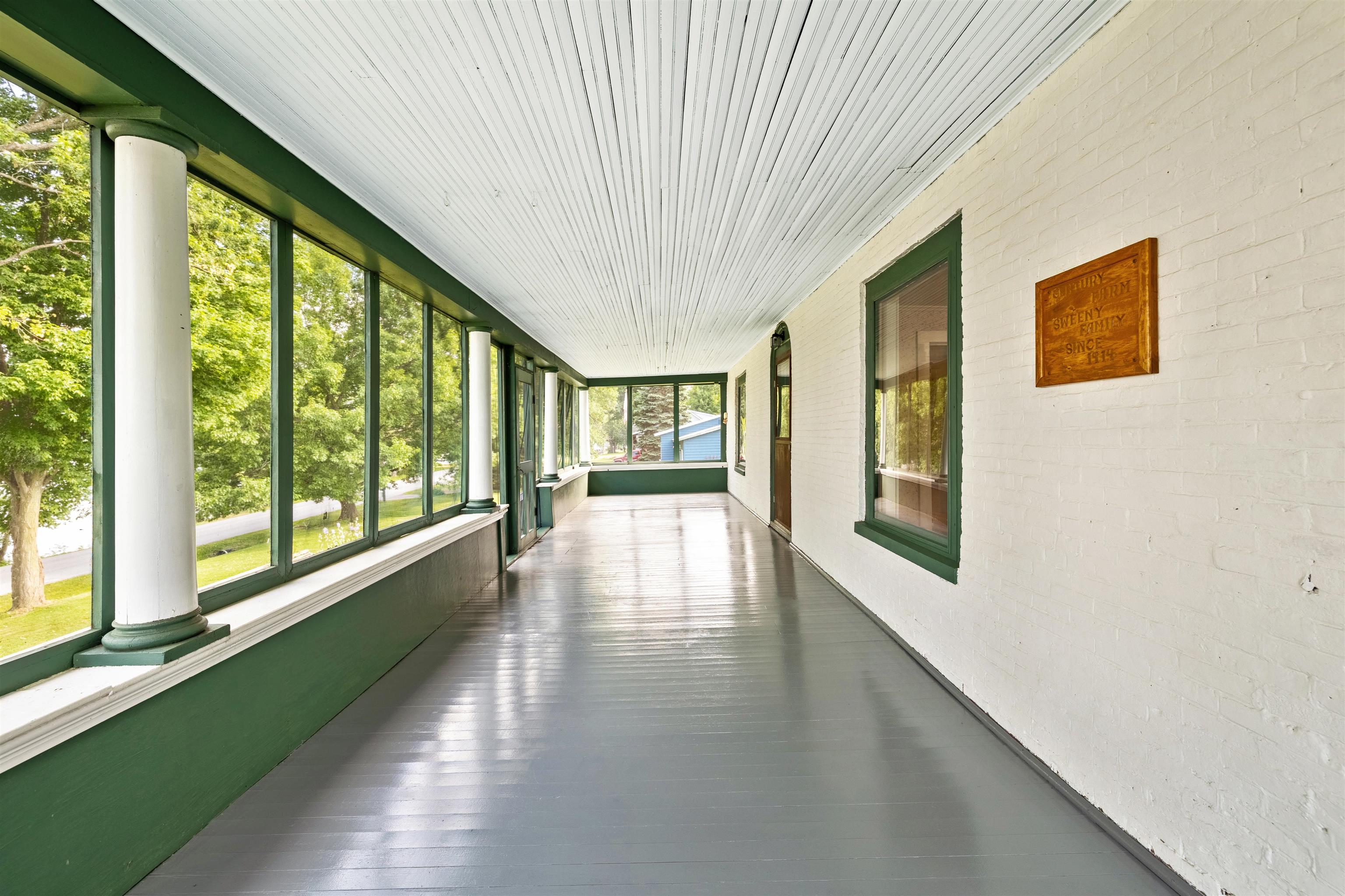 860 Hathaway Point Road St. Albans Town, VT 05488 - Photo 11 of 39 Gallery Image 11