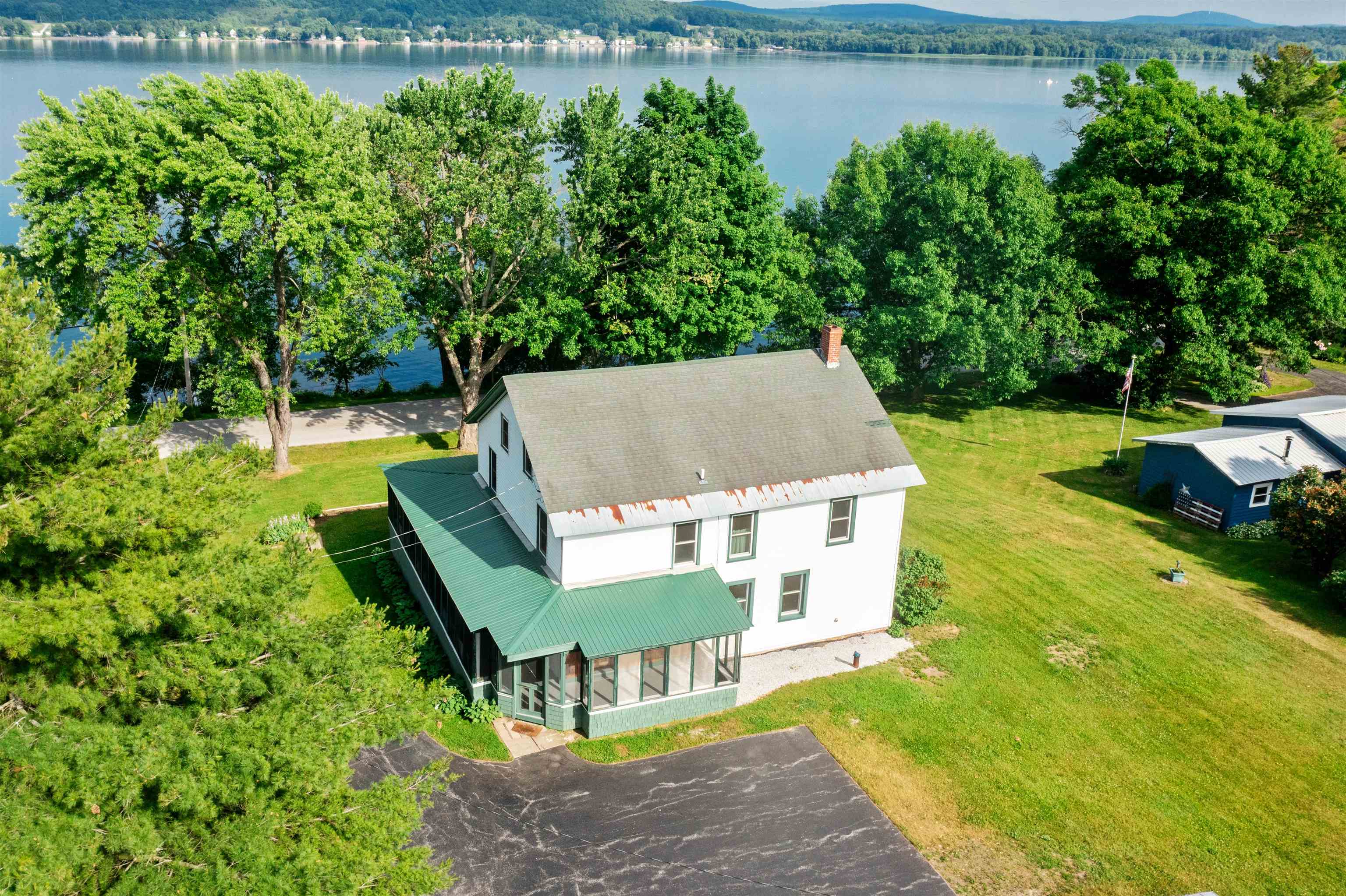 860 Hathaway Point Road St. Albans Town, VT 05488 - Photo 38 of 39 Gallery Image 38