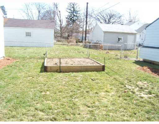 531 Fallis Road Columbus, OH 43214 - Photo 4 of 12 Gallery Image 4
