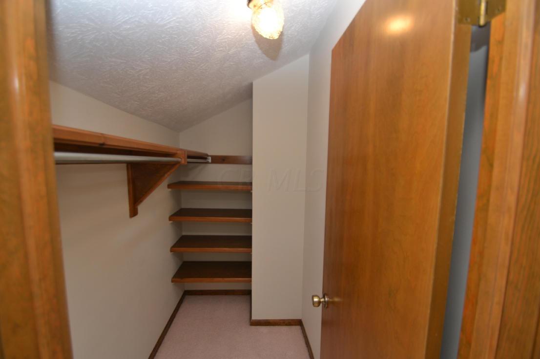 1240 Chatham Ridge Road Westerville, OH 43081 - Photo 17 of 24 Gallery Image 17
