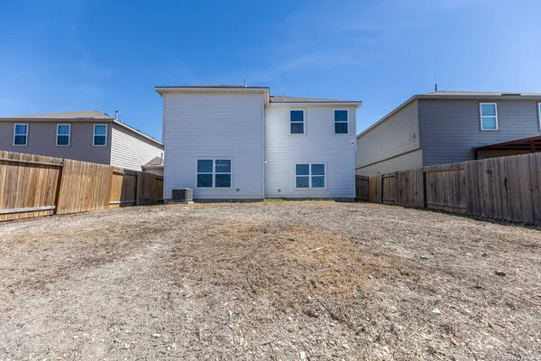 $1,700 | 15231 Harbor Landing, Von Ormy, TX 78073