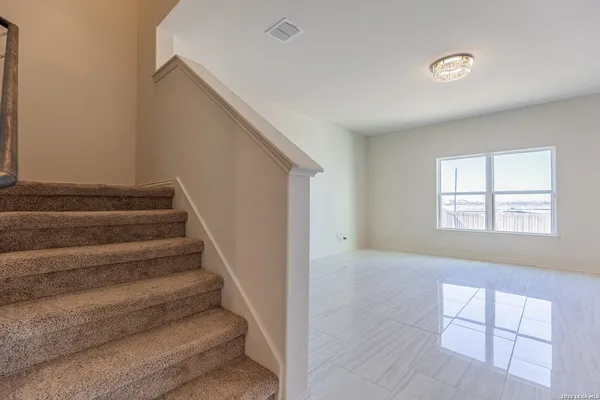 $1,700 | 15231 Harbor Landing, Von Ormy, TX 78073