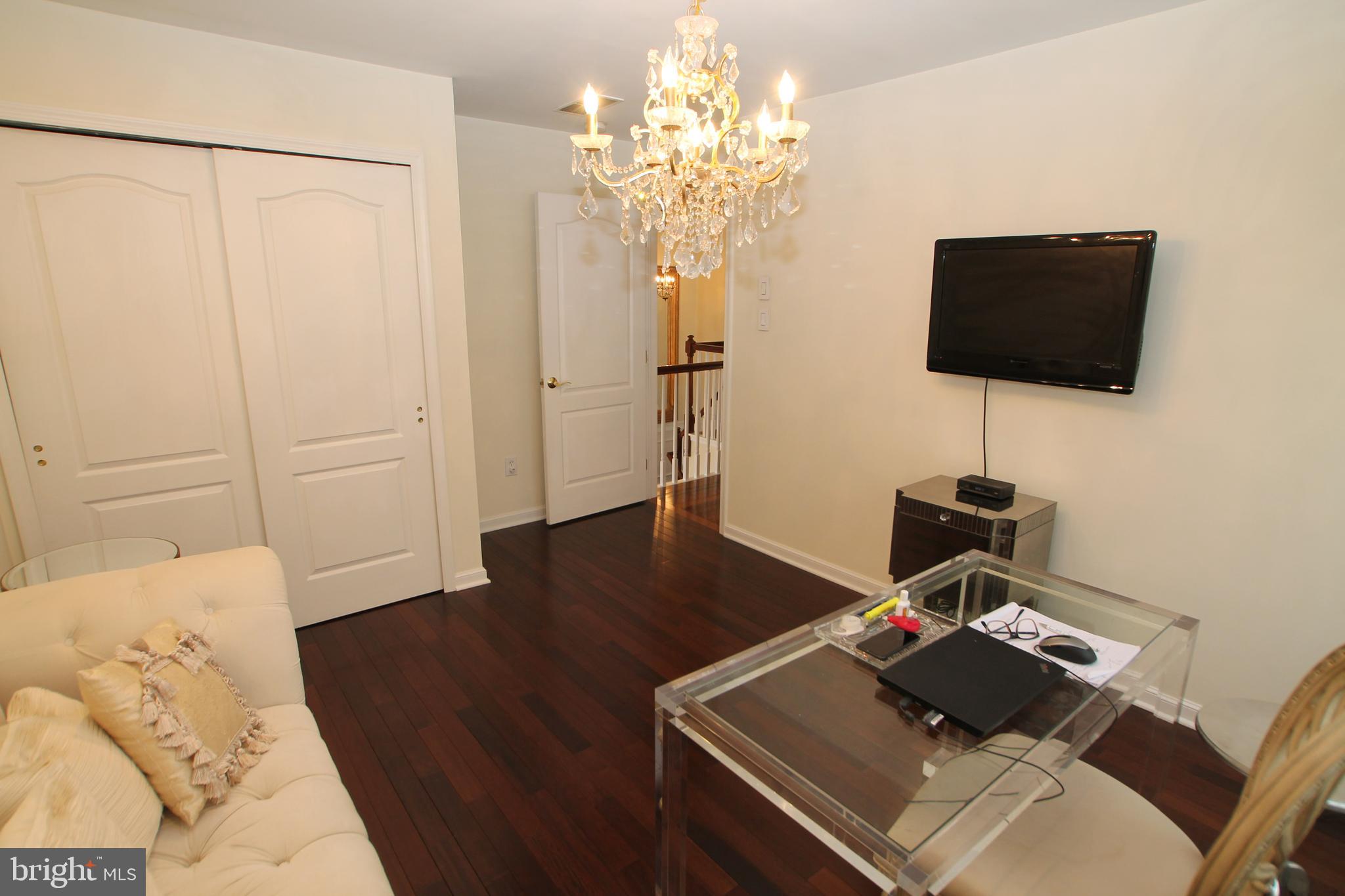 4548 Old Oak Road Doylestown, PA 18902 - Photo 22 of 45 Gallery Image 22