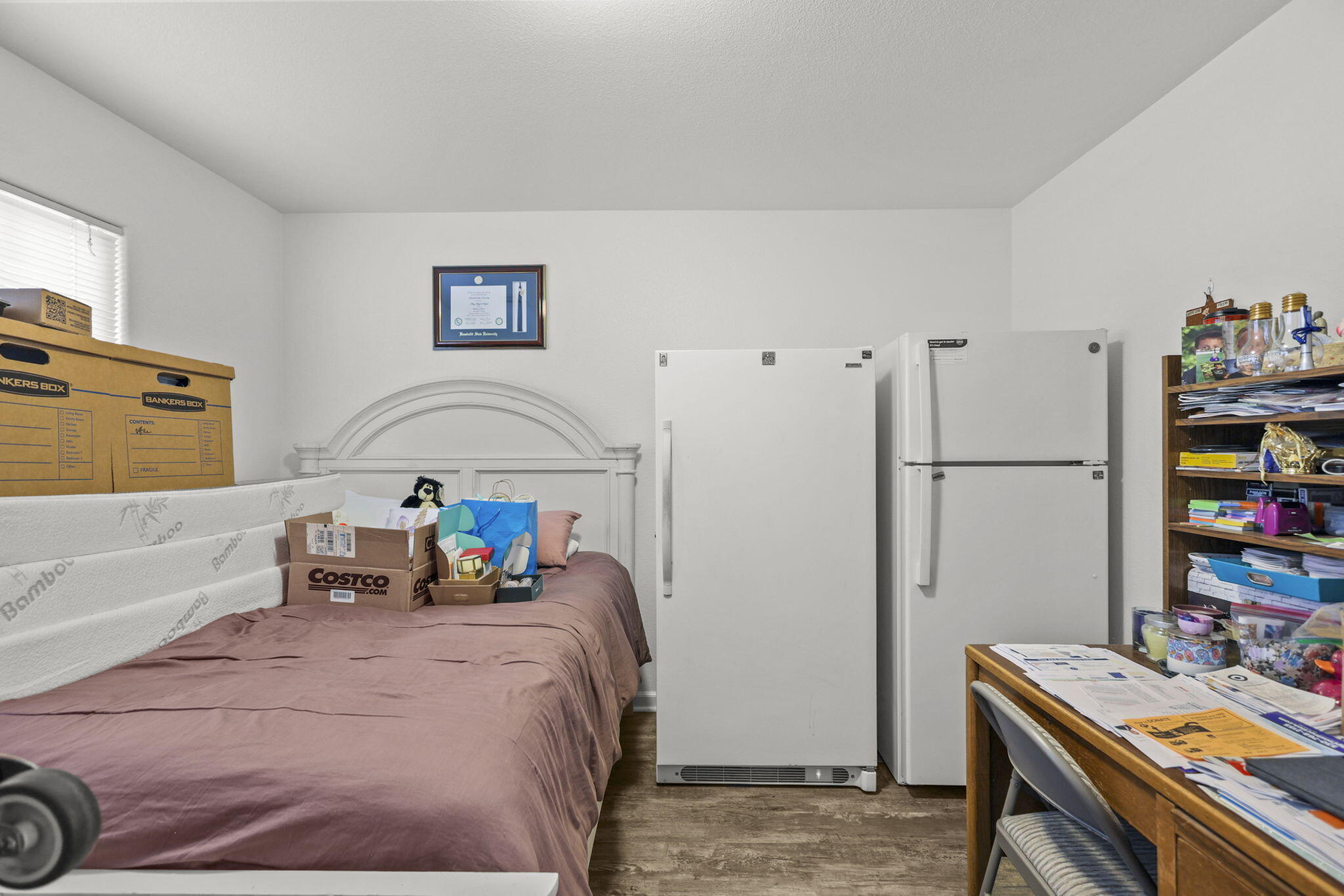 726 Stonebriar Trail Redding, CA 96003 - Photo 11 of 16 Bedroom 2