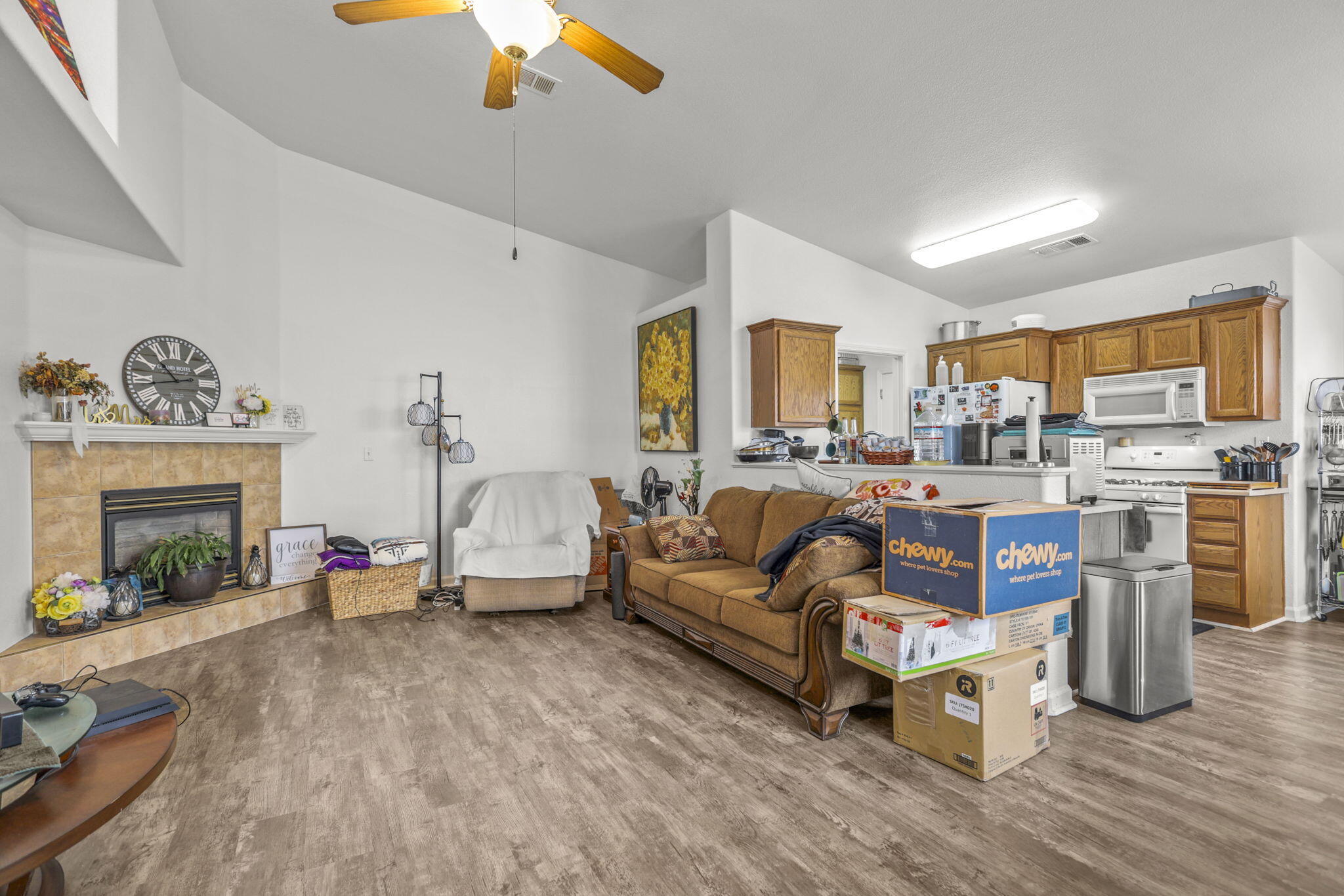 726 Stonebriar Trail Redding, CA 96003 - Photo 4 of 16 Vinyl Floors flow throughout