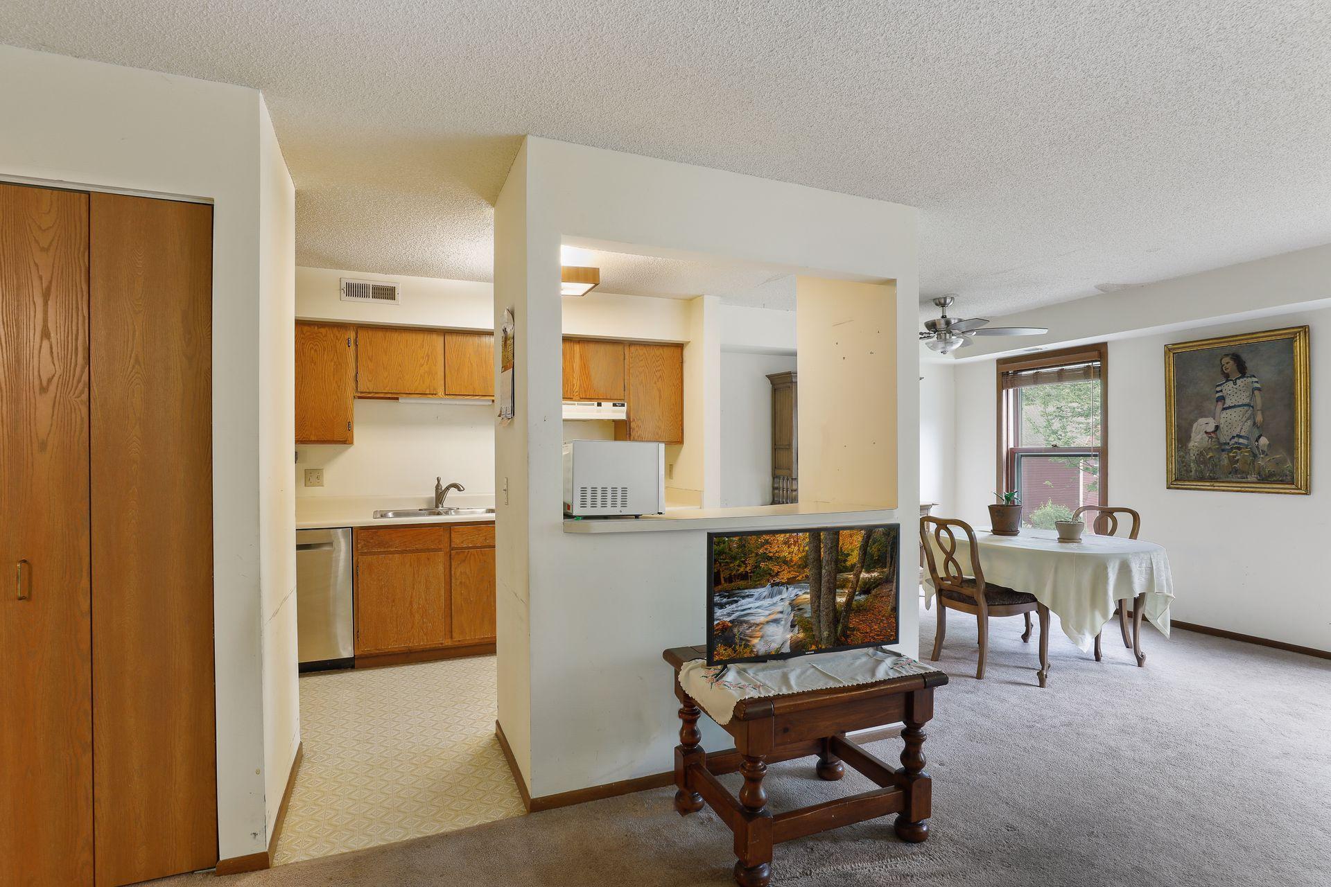 1381 B Berry Ridge Road, Unit 504 Eagan, MN 55123 - Photo 8 of 22