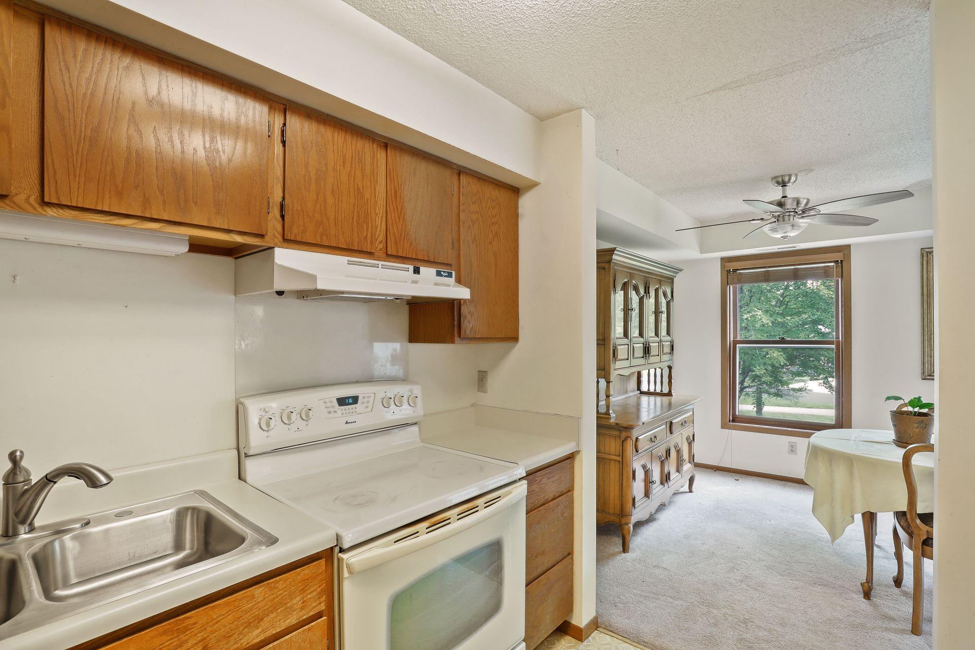 1381 B Berry Ridge Road, Unit 504 Eagan, MN 55123 - Photo 10 of 22