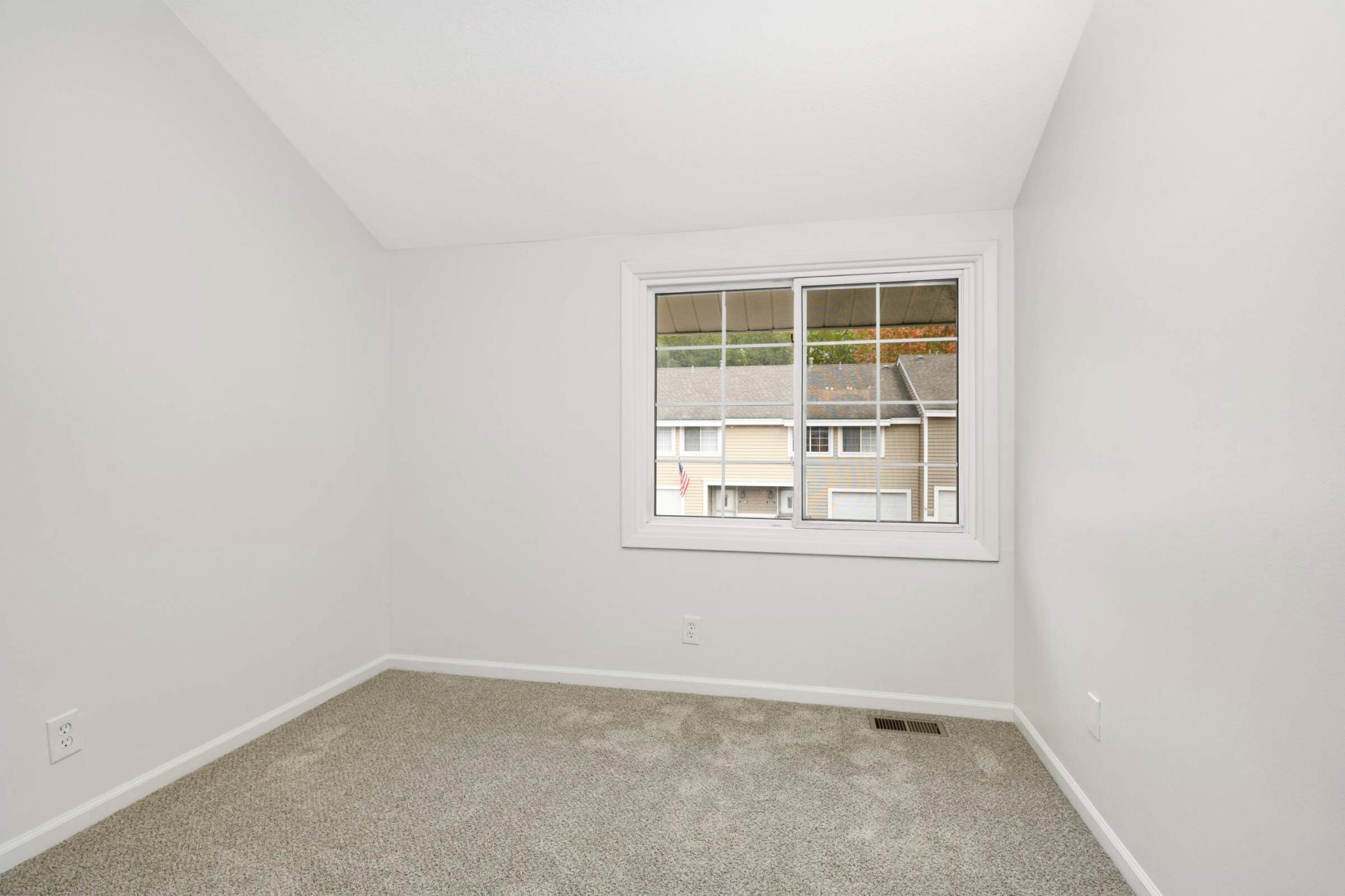 3261 Valley Ridge Drive, Unit 9 Eagan, MN 55121 - Photo 14 of 22 Gallery Image 14
