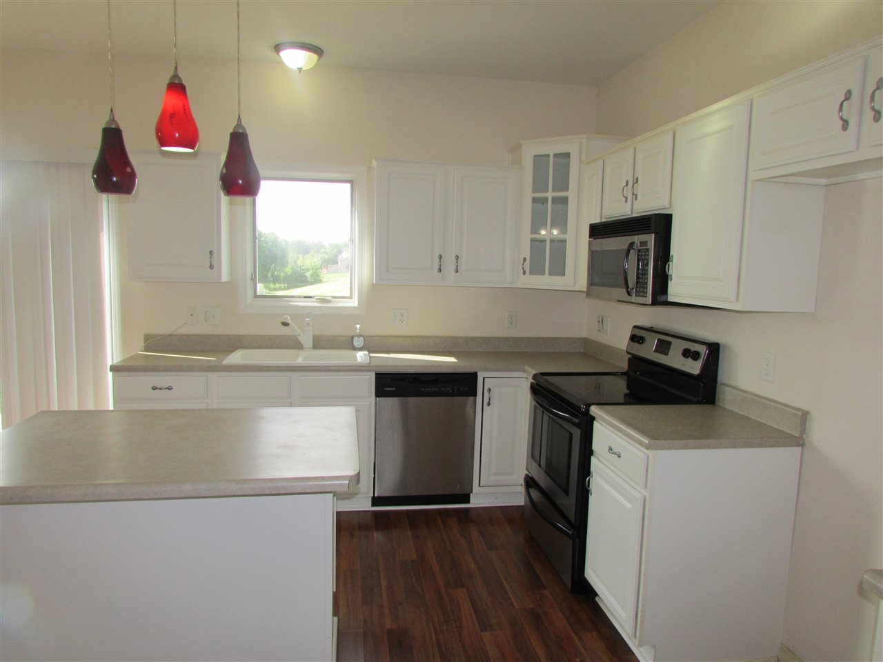 14909 Firethorne Path Fort Wayne, IN 46814 - Photo 3 of 27 Gallery Image 3