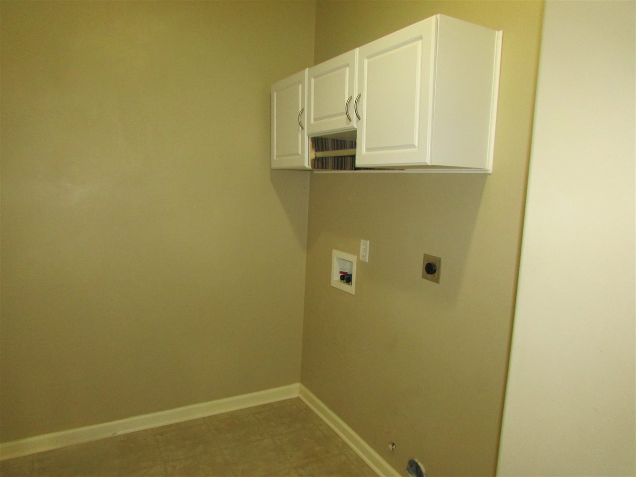 14909 Firethorne Path Fort Wayne, IN 46814 - Photo 7 of 27 Gallery Image 7