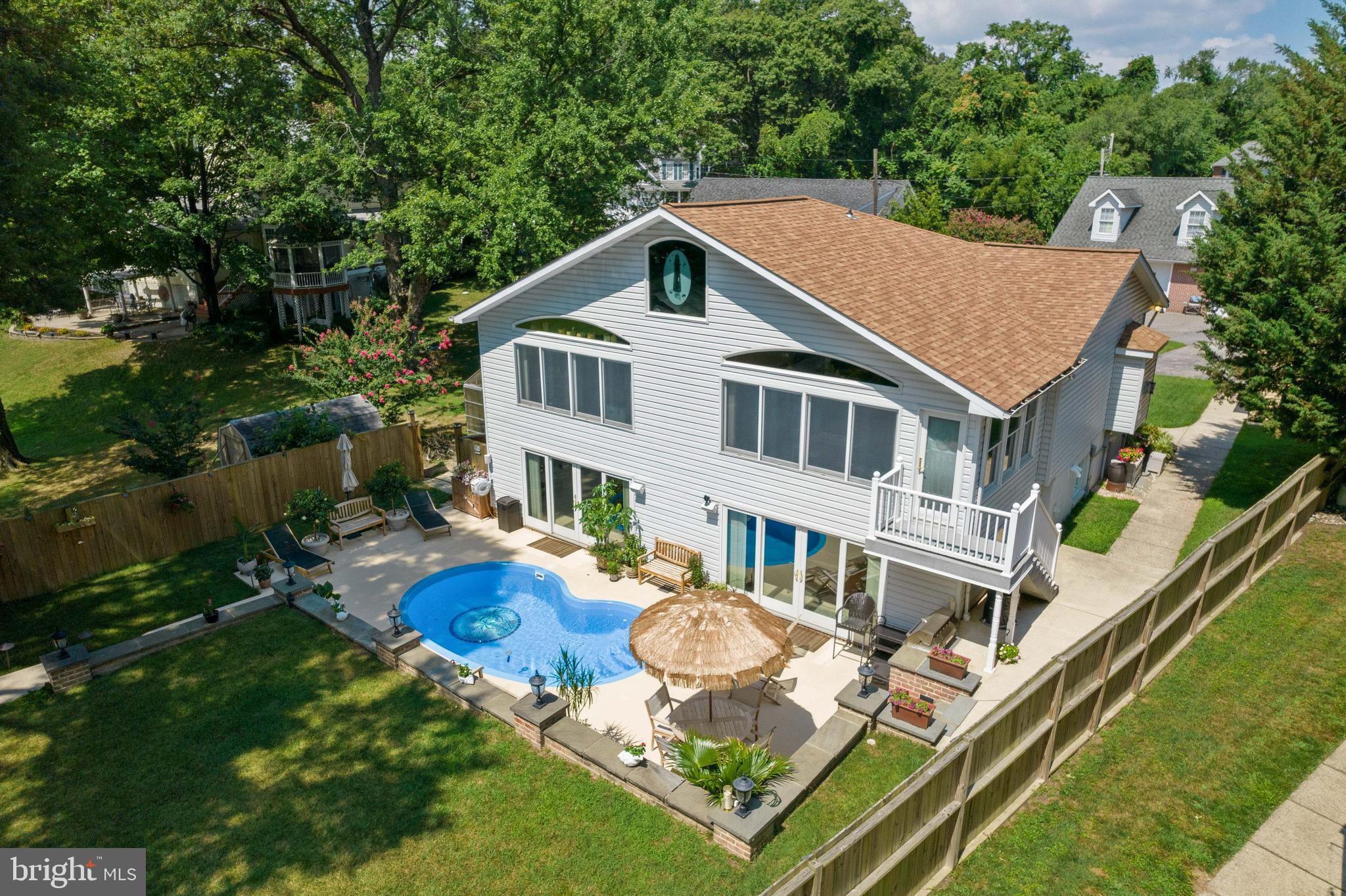 82 Johnson Road Pasadena, MD 21122 - Photo 2 of 76 Your Private Oasis